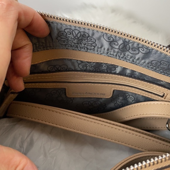 Enzo Angiolini Pale Pink Faux Snakeskin Purse - Picture 5 of 10